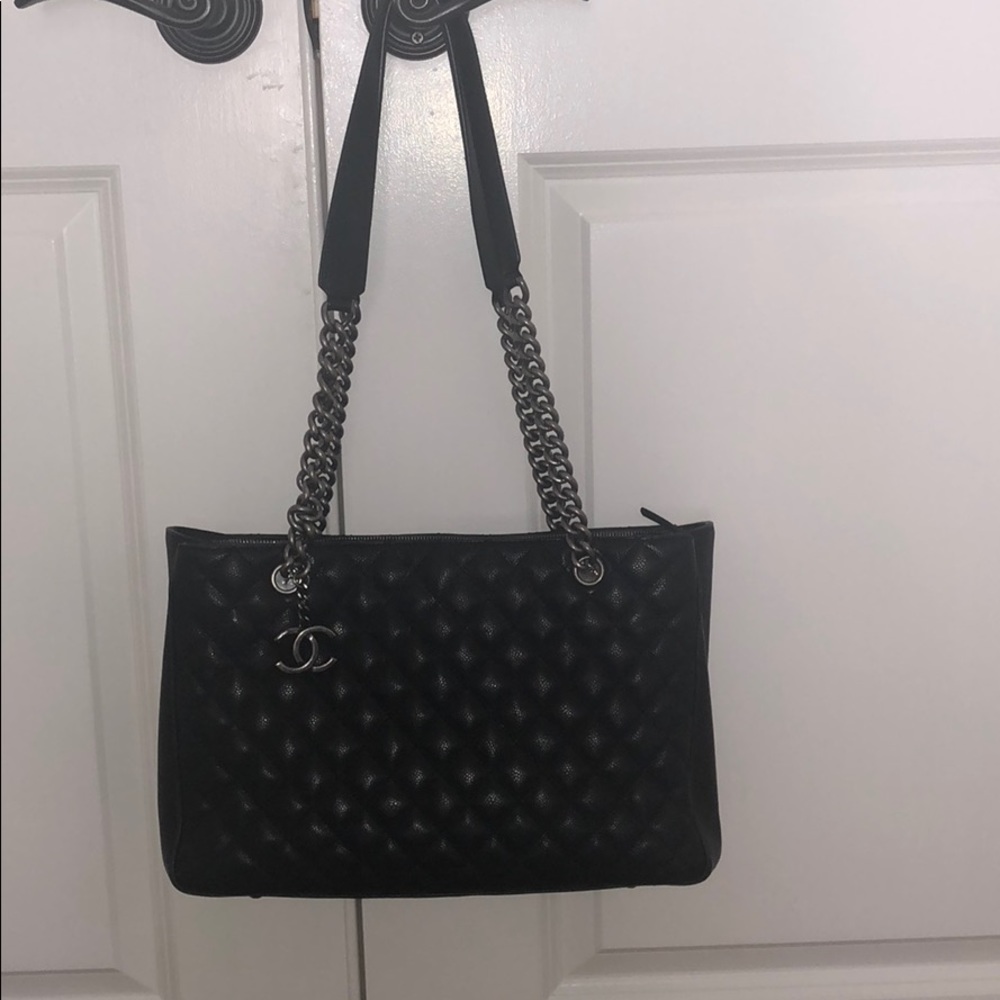 Chanel black caviar tote